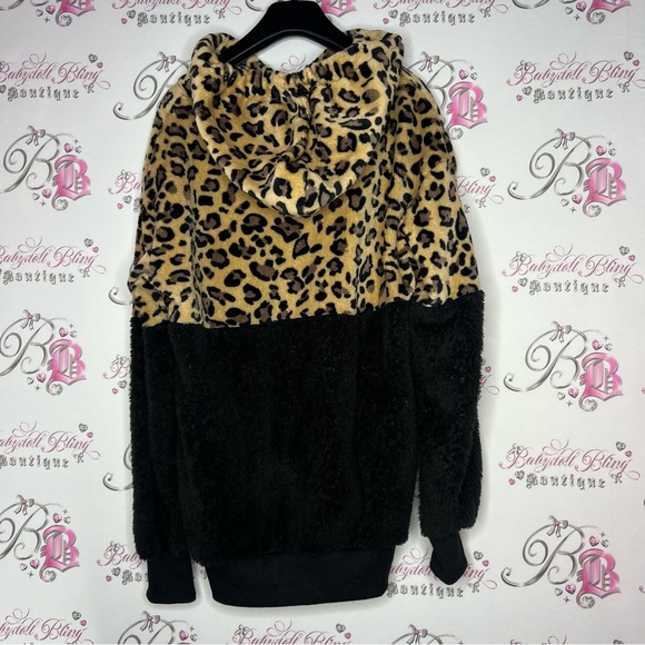 Cheetah fleece pull over hoodie half zip soft Sherpa style sweater. - Picture 2 of 6